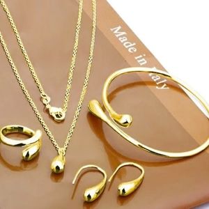 Elegant Faux Gold Jewelry Set for Women or Teens
